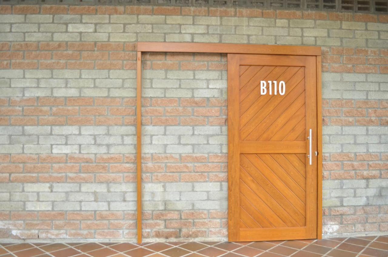 Hosteria Horizontes Caucasia Екстер'єр фото